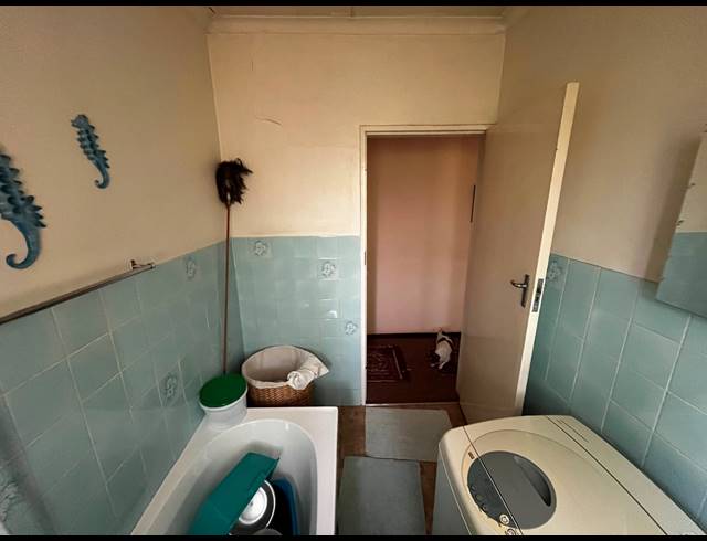 3 BEDROOM HOUSE FOR SALE IN DERSLEY